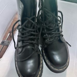 Doc Martin shoes,barely ever worn